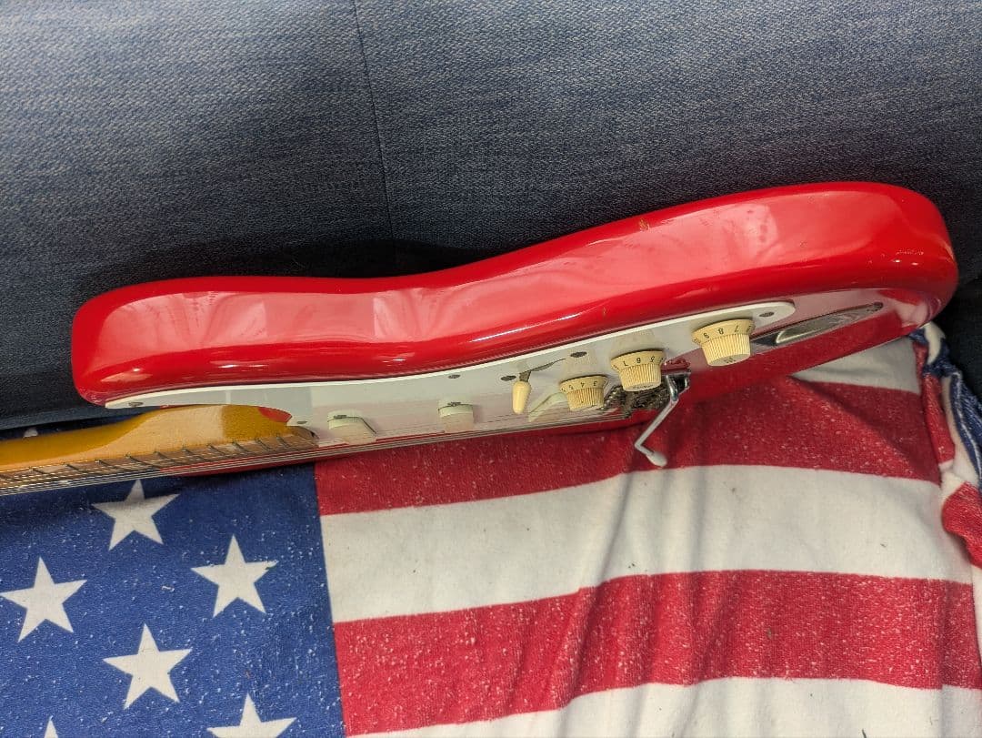 Eシリアル！　フェンダージャパン　ストラト　クラプトン仕様