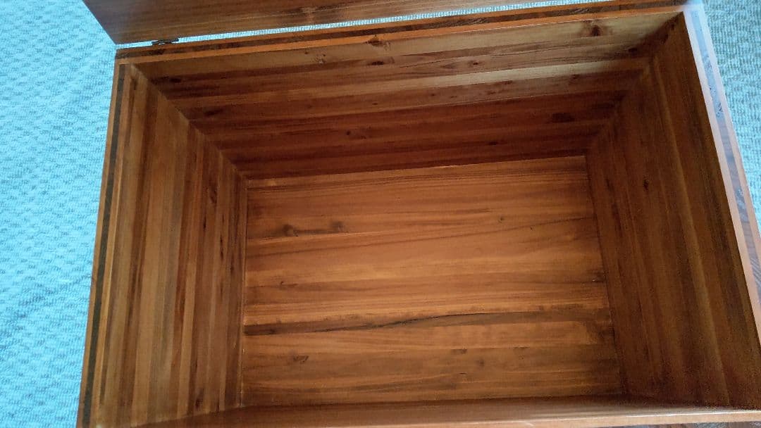 ボックスチェア