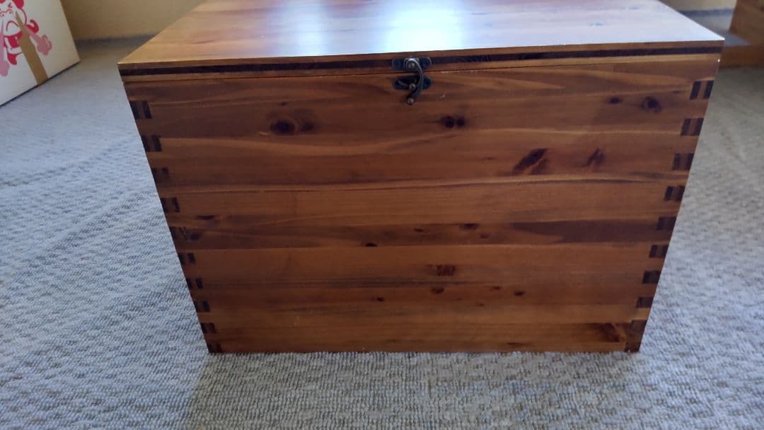 ボックスチェア