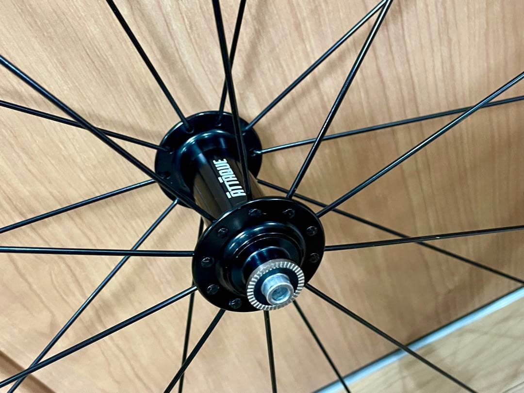 p*o様 ATTAQUE アタッキ 30mmハイト クリンチャー ホイール前後セ