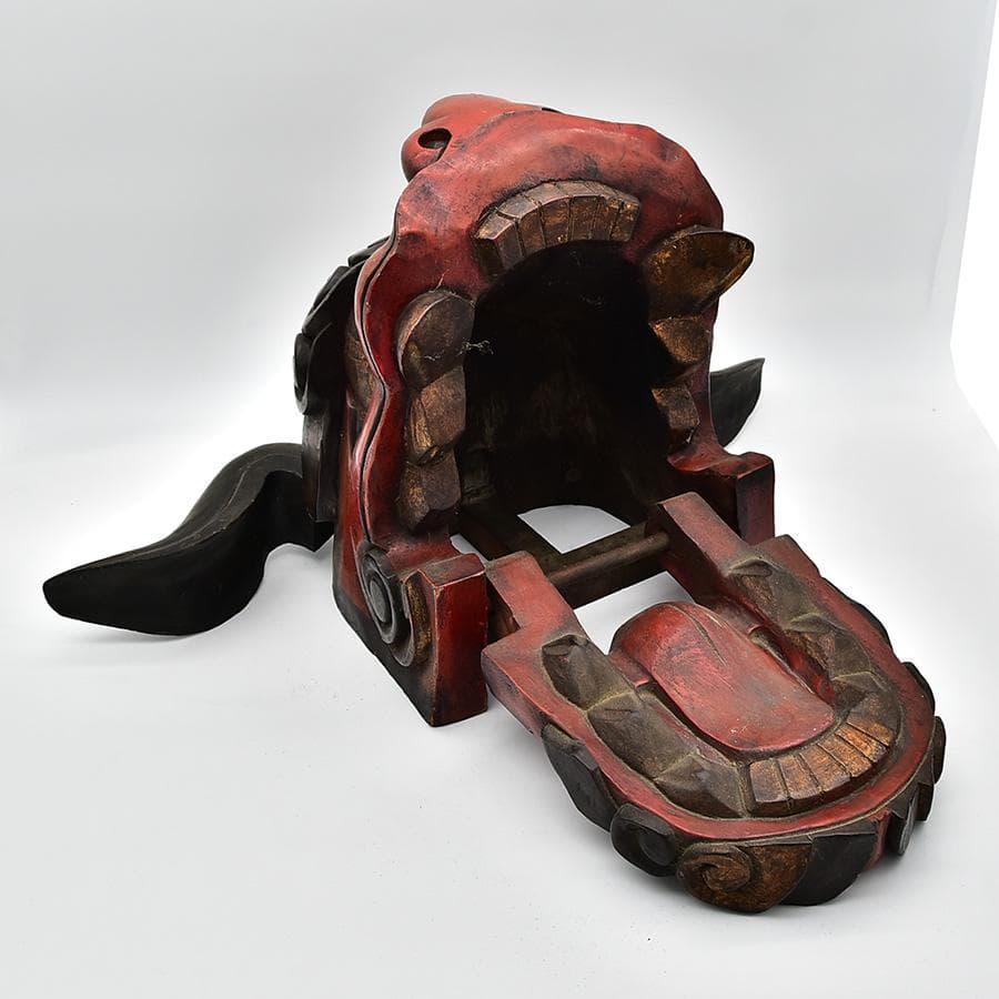 獅子頭 木彫り 飾り獅子頭 高さ約40cm 横約60㎝ 木彫 置物