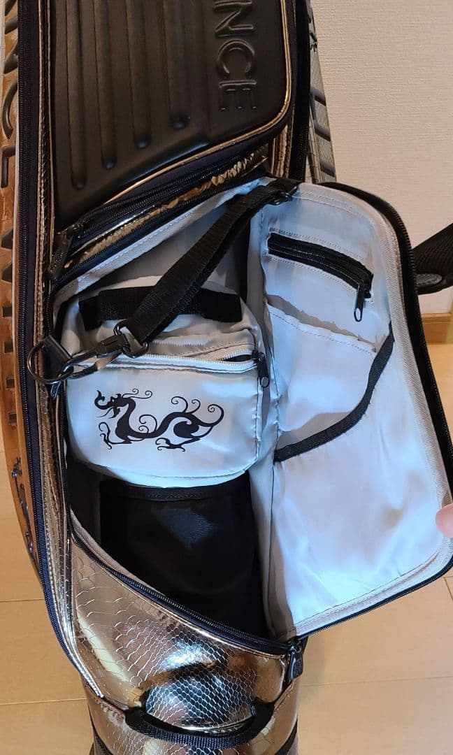 DANCE WITH DRAGON ダンス　ウィズ　ドラゴン　 キャディバッグ