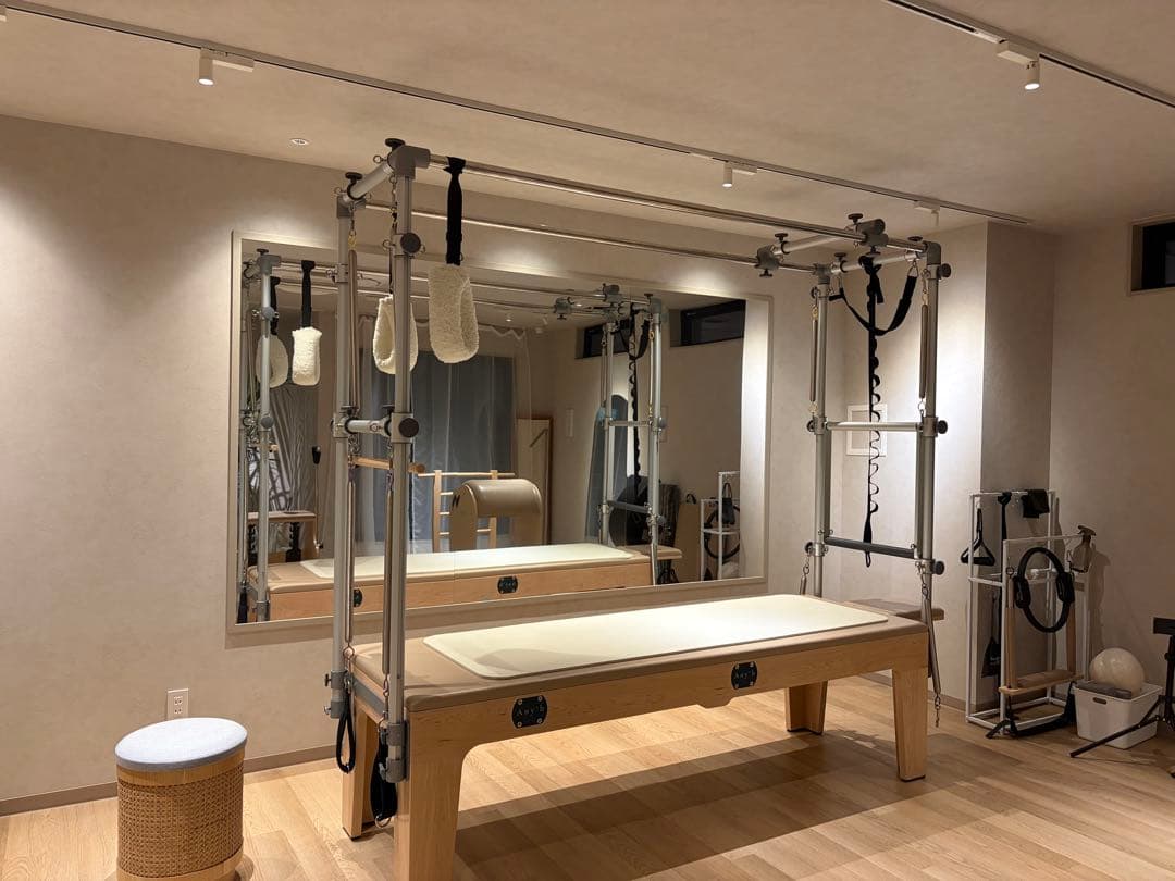 ピラティスマシン　キャデラック　タワー