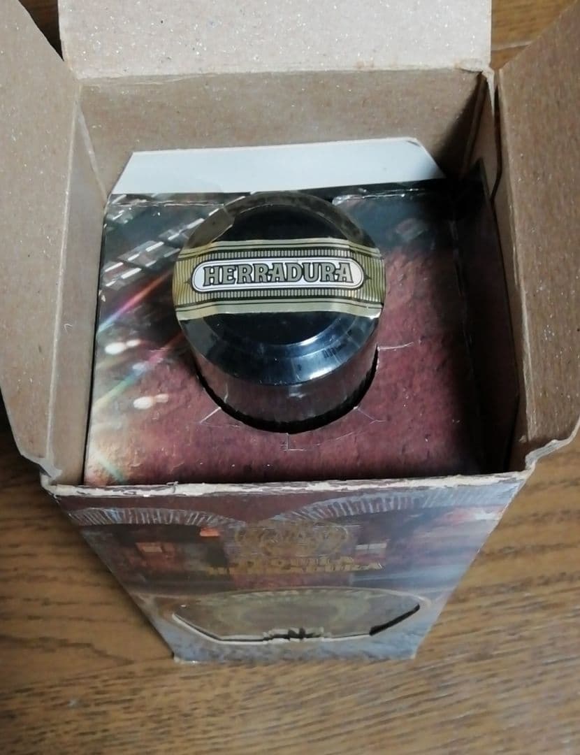 古酒 テキーラ エラドゥーラ TEQUILA HERRADURA ANEJO