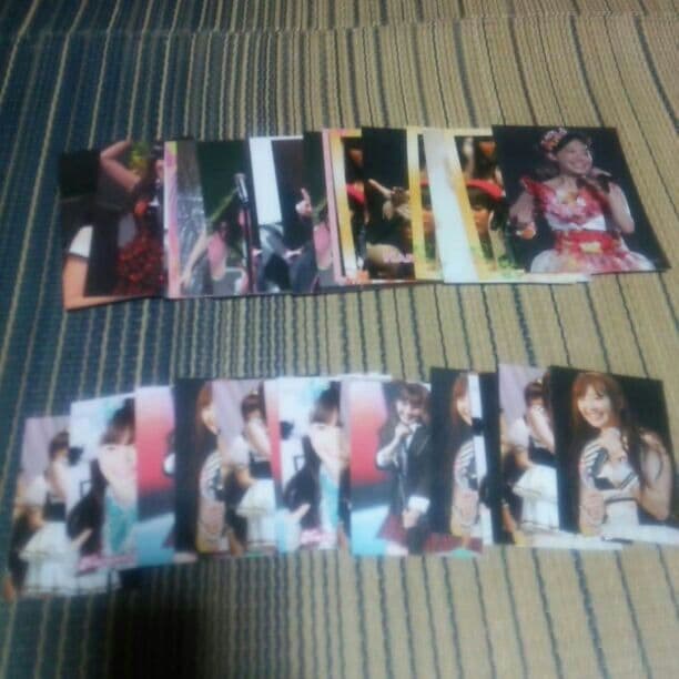 小嶋陽菜生写真大小31枚入り