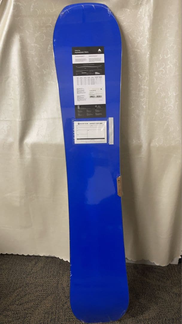 新品■Burtonファミリーツリーホームタウンヒーロー キャンバー スノーボード