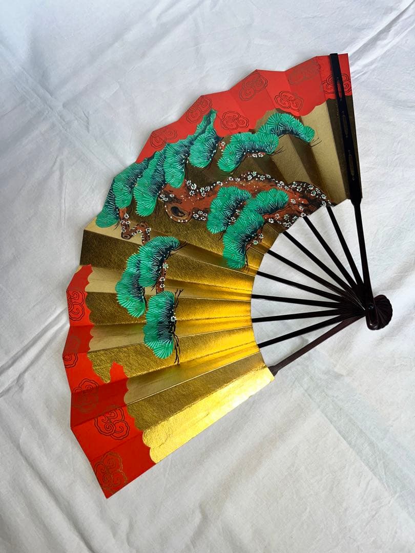 金地に松竹の柄手描き仕舞扇♢特注品