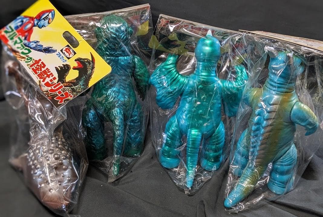 ブルマァク復刻10周年記念ウルトラＱ怪獣４体セット