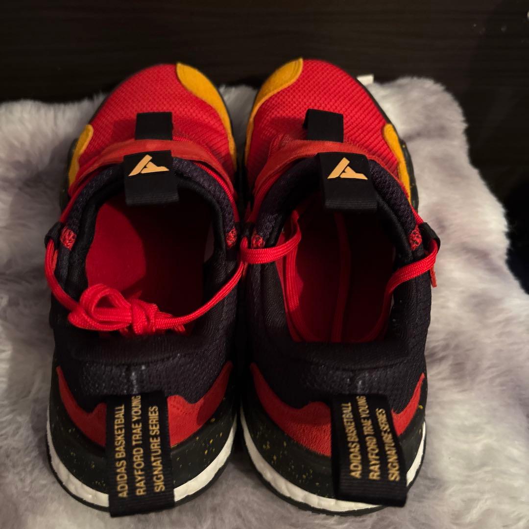 バスケットボールシューズ　トレイヤング1