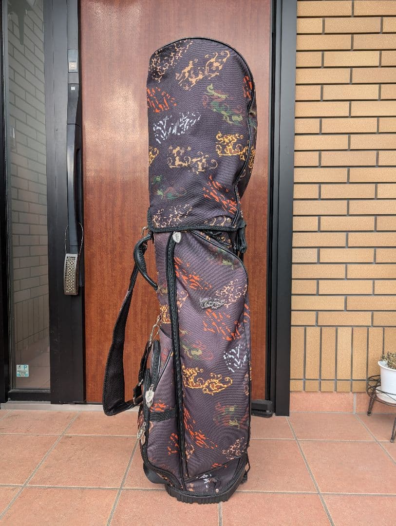 ダンスウィスドラゴン　 スタンド型ゴルフ　キャディバッグ