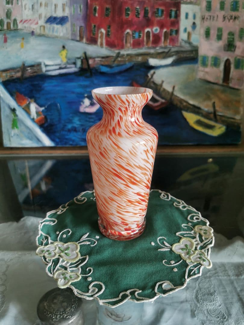 アンティーク フランス オープンカットワーク三つ葉刺繍 翡翠色リネンドイリー