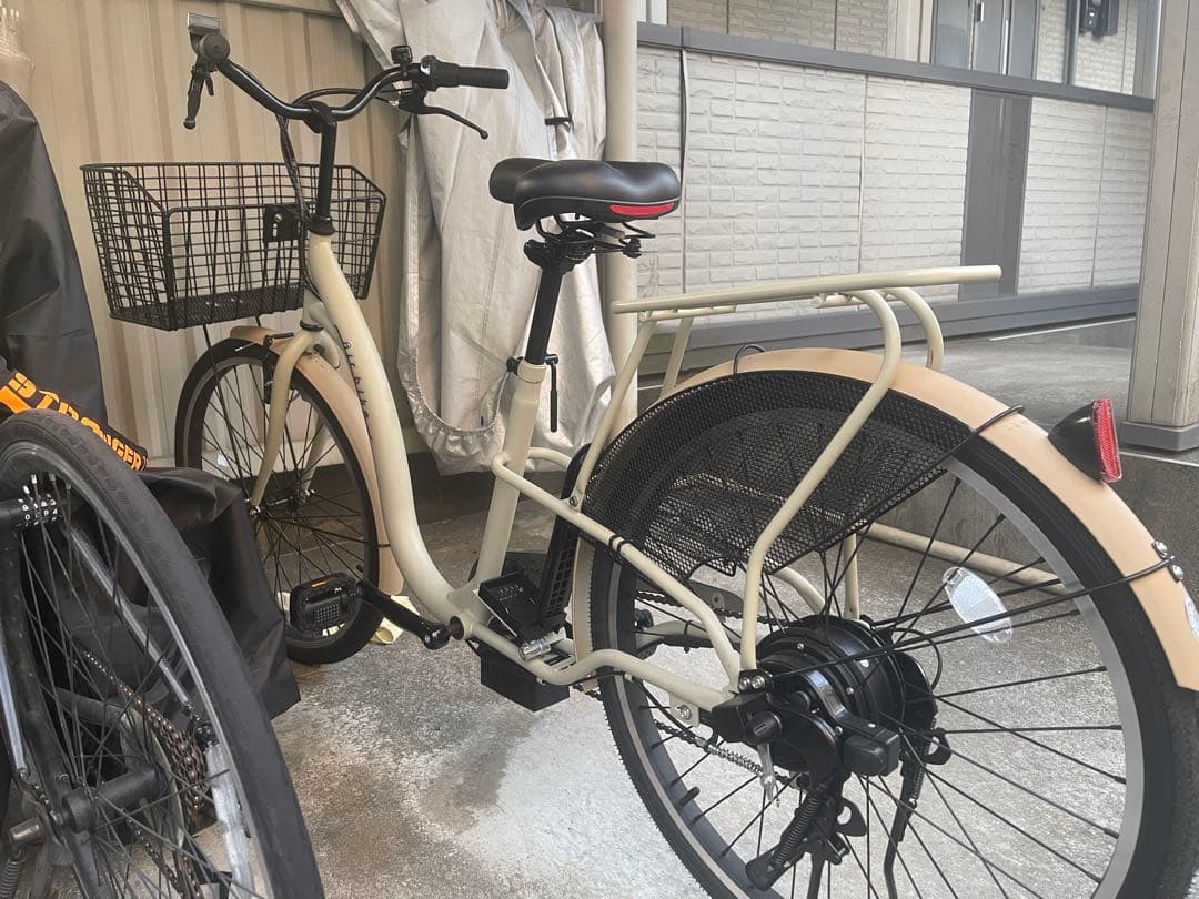 【ほぼ新品】電動アシスト自転車26インチ シマノ6段変速 後輪ロック鍵【横浜市】