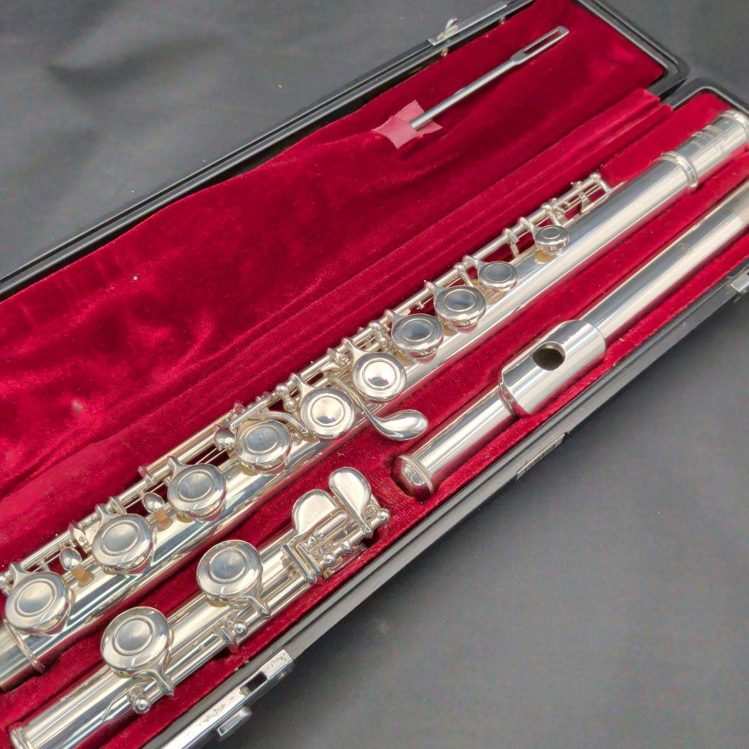 フルート　調整済　美品　ヤマハYFL211SⅡ（Eメカ銀メッキ仕様）