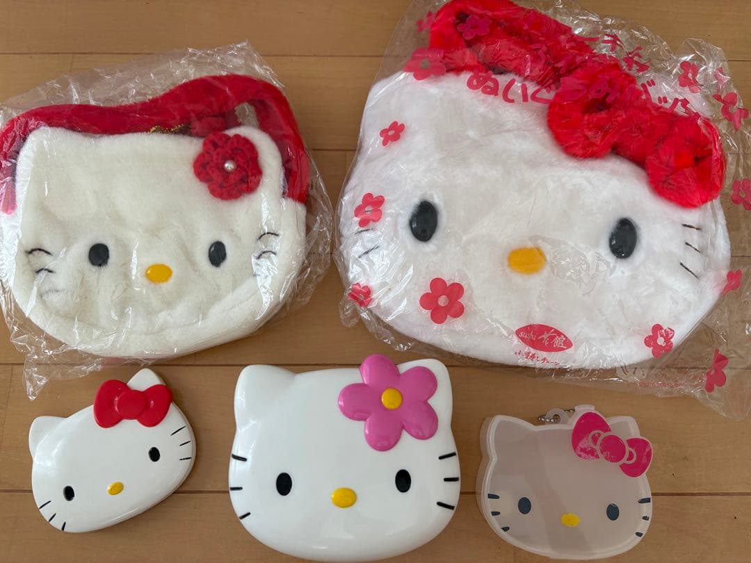 平成レトロ ハローキティ ふわふわポーチ フェイス型 まとめ売り当時物 レア