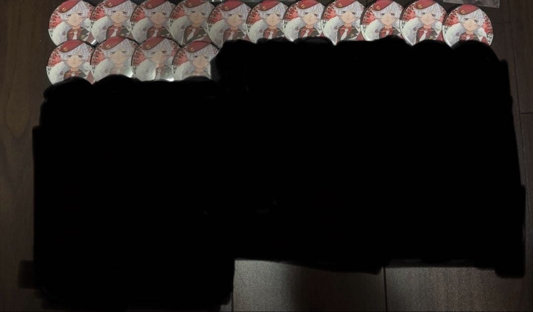 いれいす 初兎 RAID ROD 缶バッジ