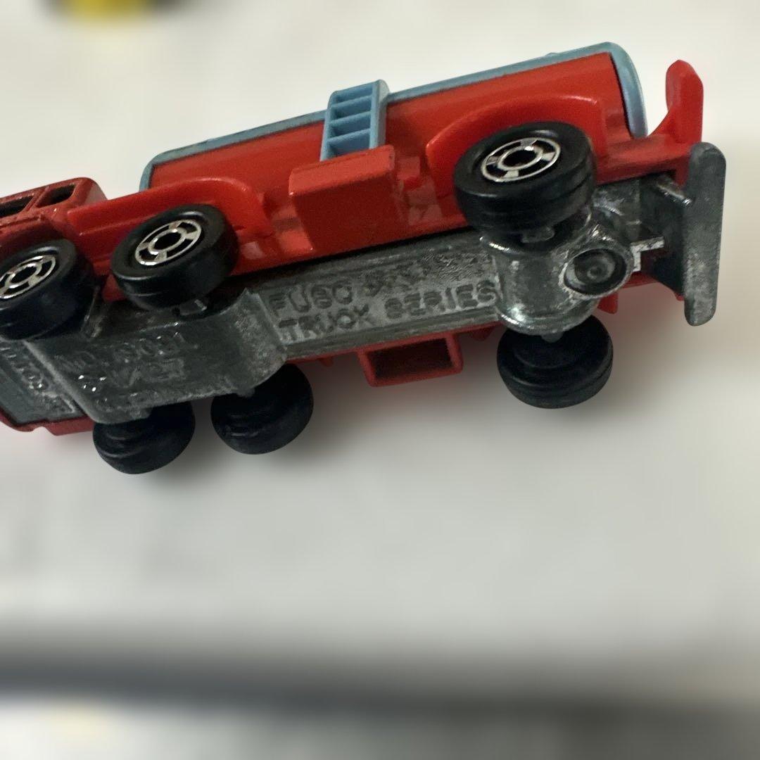 トミカ黒箱No.91ヴィンテージ Fuso LPG LORRY