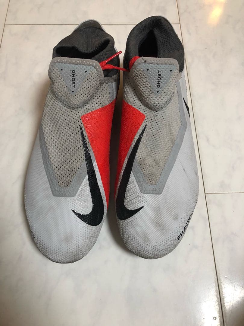 サッカー スパイク  ファントムビジョン