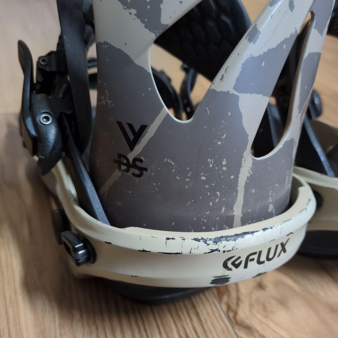 FLUX フラックス　バインディング 　DS SMサイズ　スノーボード