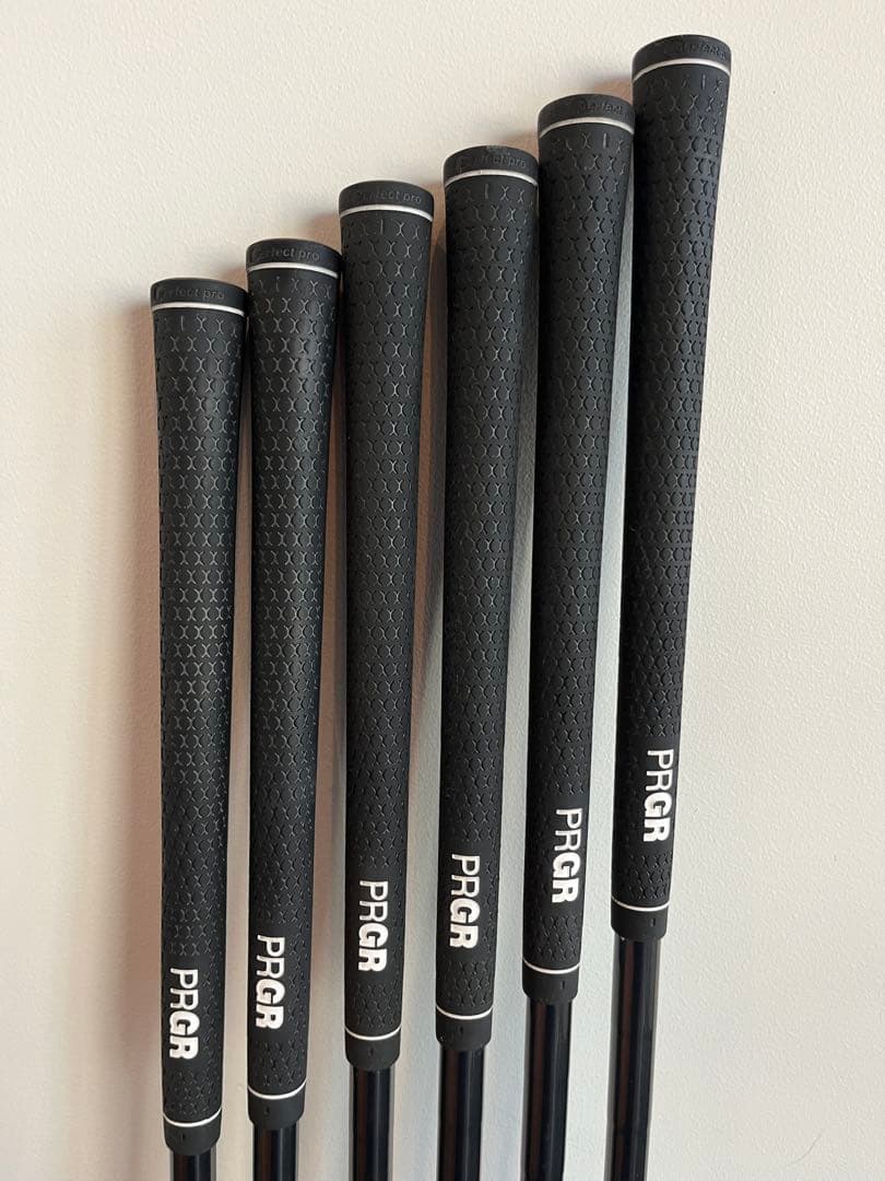 プロギア 三浦技研コラボ40周年記念 アイアン00モデル　ブラックヘッド
