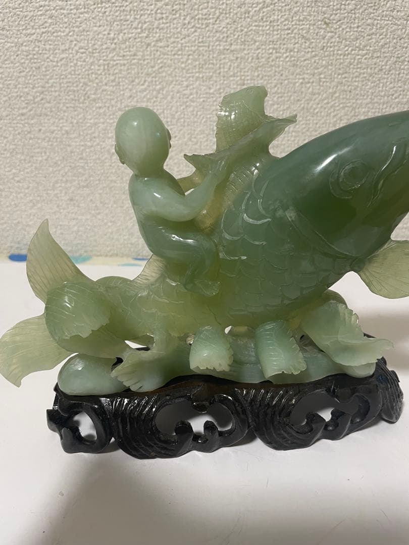 專用です　翡翠玉石彫刻　· 鯉と童子　置物　天然石