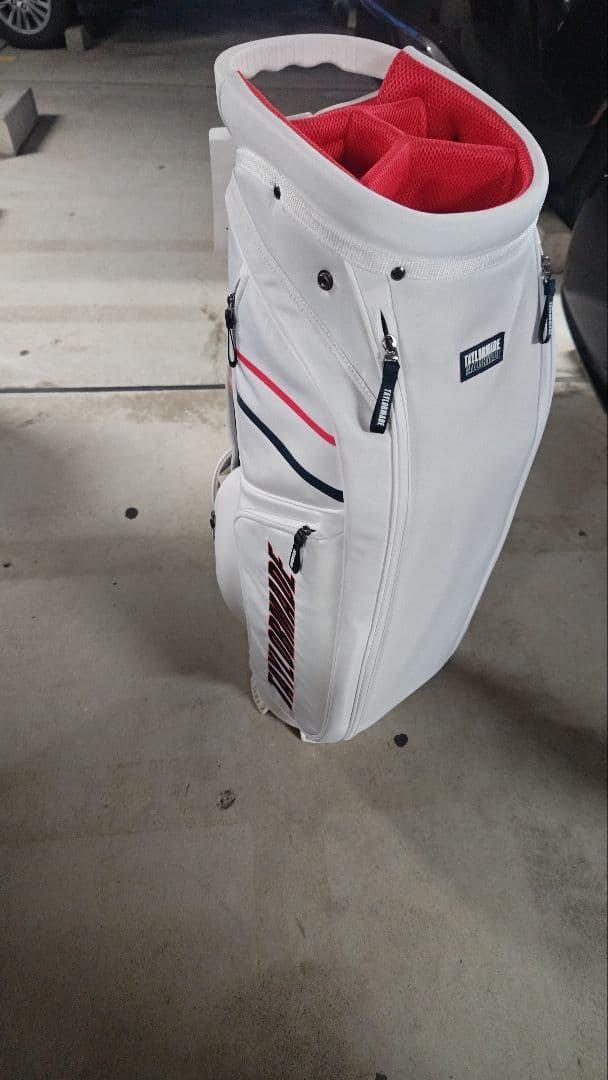 テーラーメイド キャディバッグ オマケのボール付けます