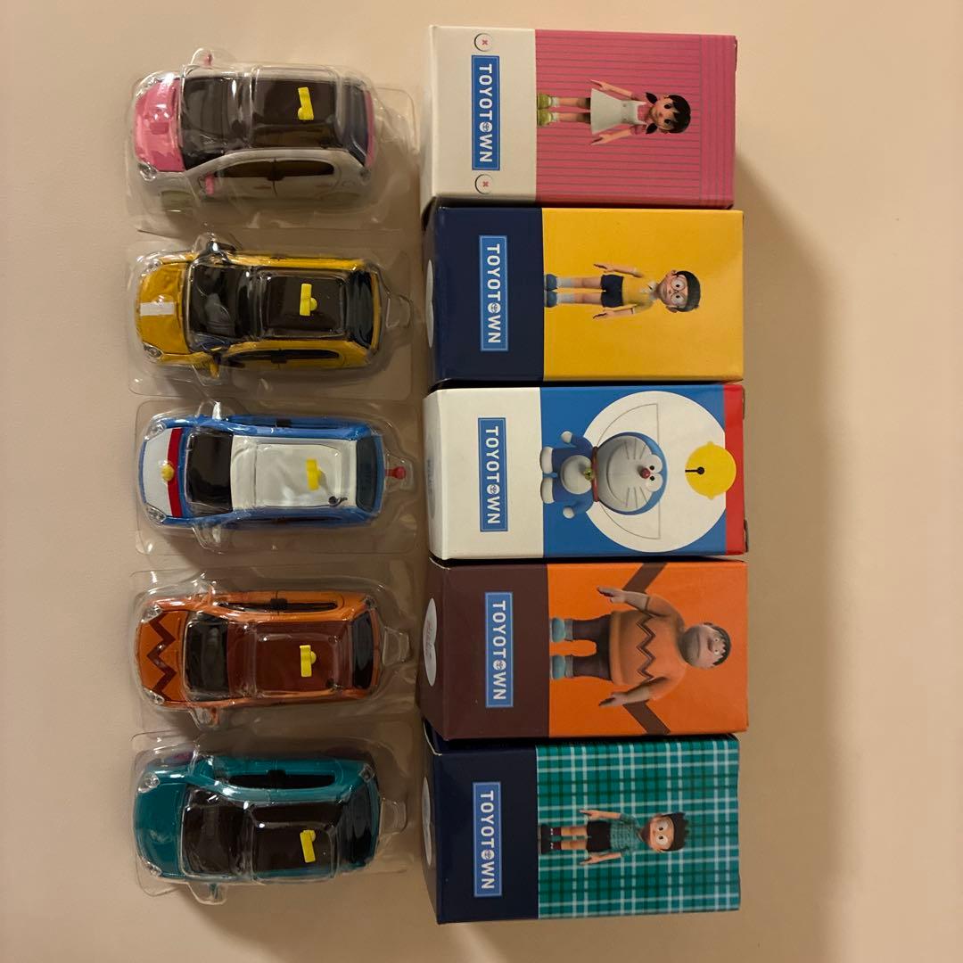 【非売品】トヨタ パッソ ドラえもんミニカー 5種セット 未使用品