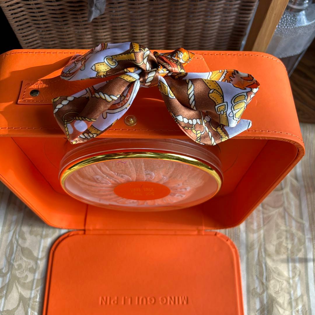 高級　天然燕窝 ギフトボックス入り　インドネシア産　100g