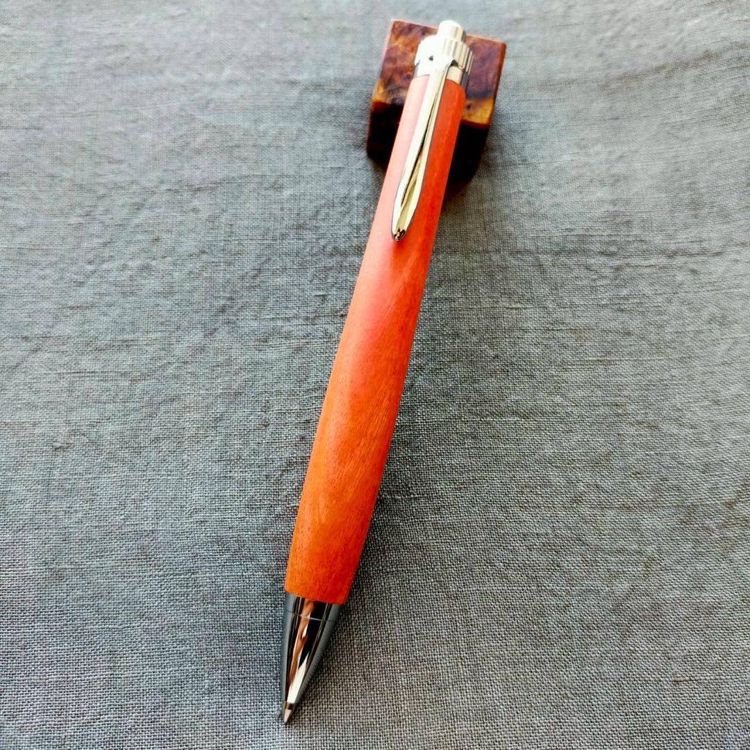 ピンクアイボリー　ハンドメイド　木軸ボールペン　G2　天然木　シルバー