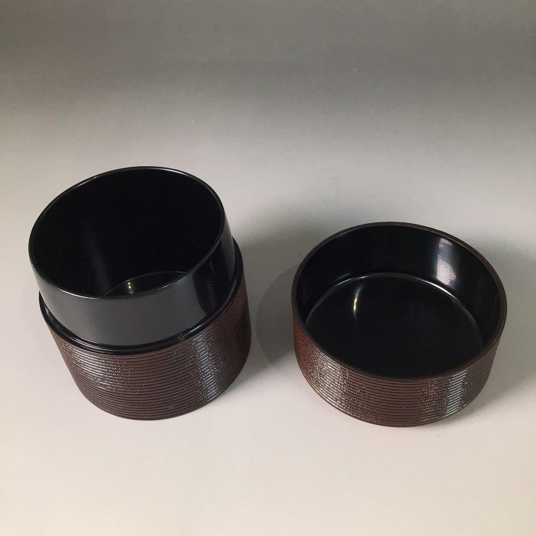 Ｒ８０５　棗　『中村湖彩作』『溜塗』『面朱松葉蒔絵』『中次棗』　共箱　茶道具