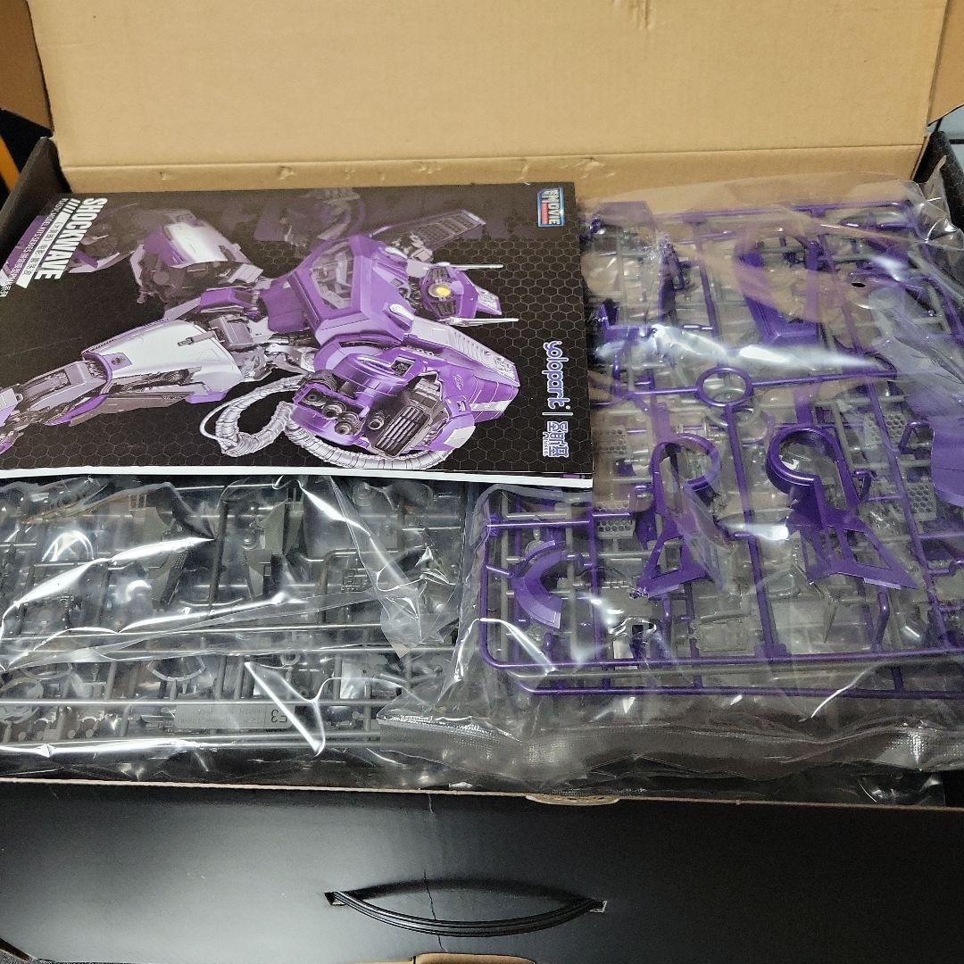 トランスフォーマーyolopark soskill ショックウェーブ　プラモデル