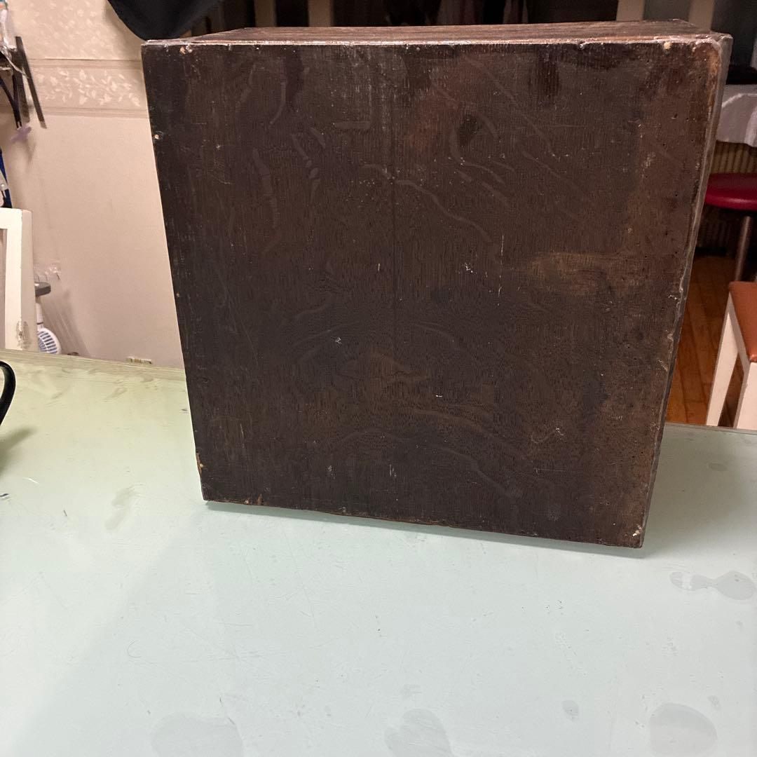 アメリカから木製引き出し式タンス 9個の引き出し付き