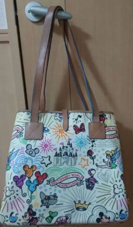 Dooney&Bourke ドゥーニーアンドバーク ディズニーコラボトートバッグ