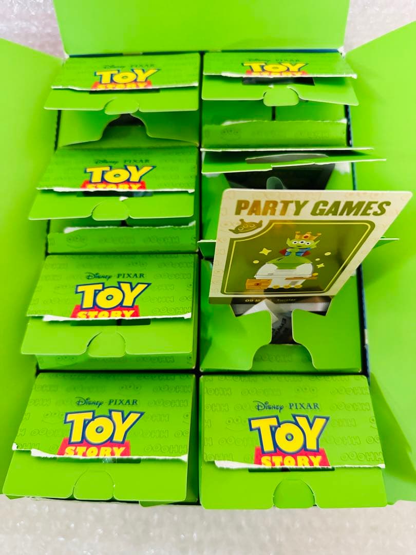 エイリアン　ポップマート　シークレット　リトルグリーンメン