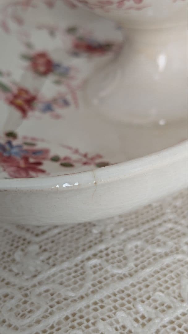 サルグミンヌ BERTHA ソーシエール 花柄 フランス