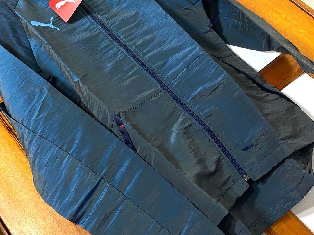 未使用 プーマ ジュビロ磐田 薄手 ナイロンジャケット ウィンドブレーカー M