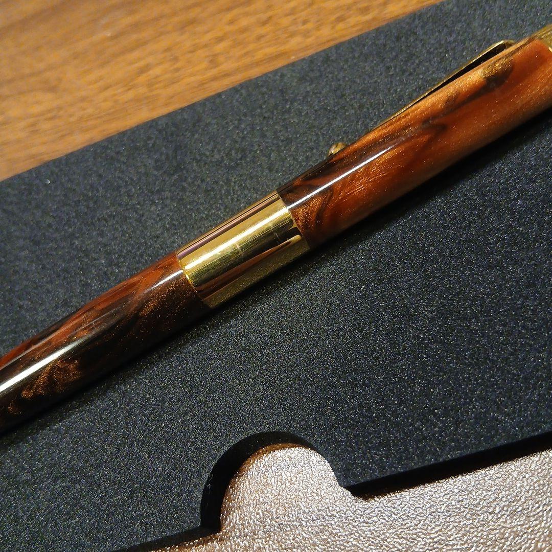 伊東屋 ロメオ No.3 2024年 限定色 オーリックアンバー ボールペン