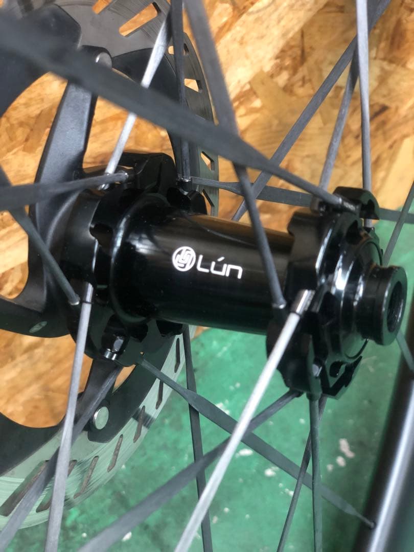 LUN HYPER 3 D67ホワイトロゴ60mm 68mm 内幅23mm