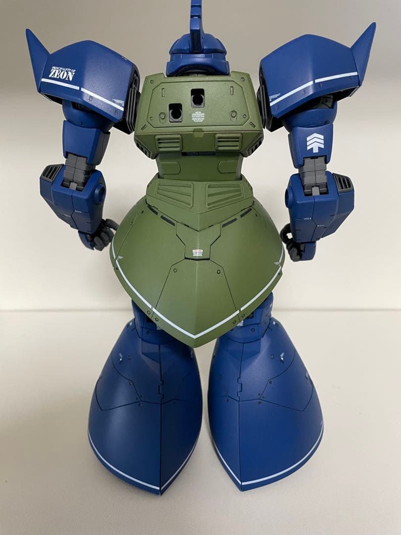 MG1/100 ガトー専用ゲルググver2.0 (ザク、ドム)は付きません。