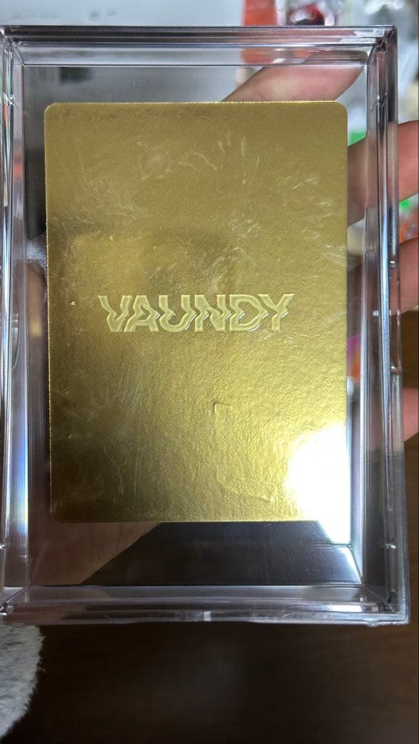 vaundy トレカ　箔押しサイン入り