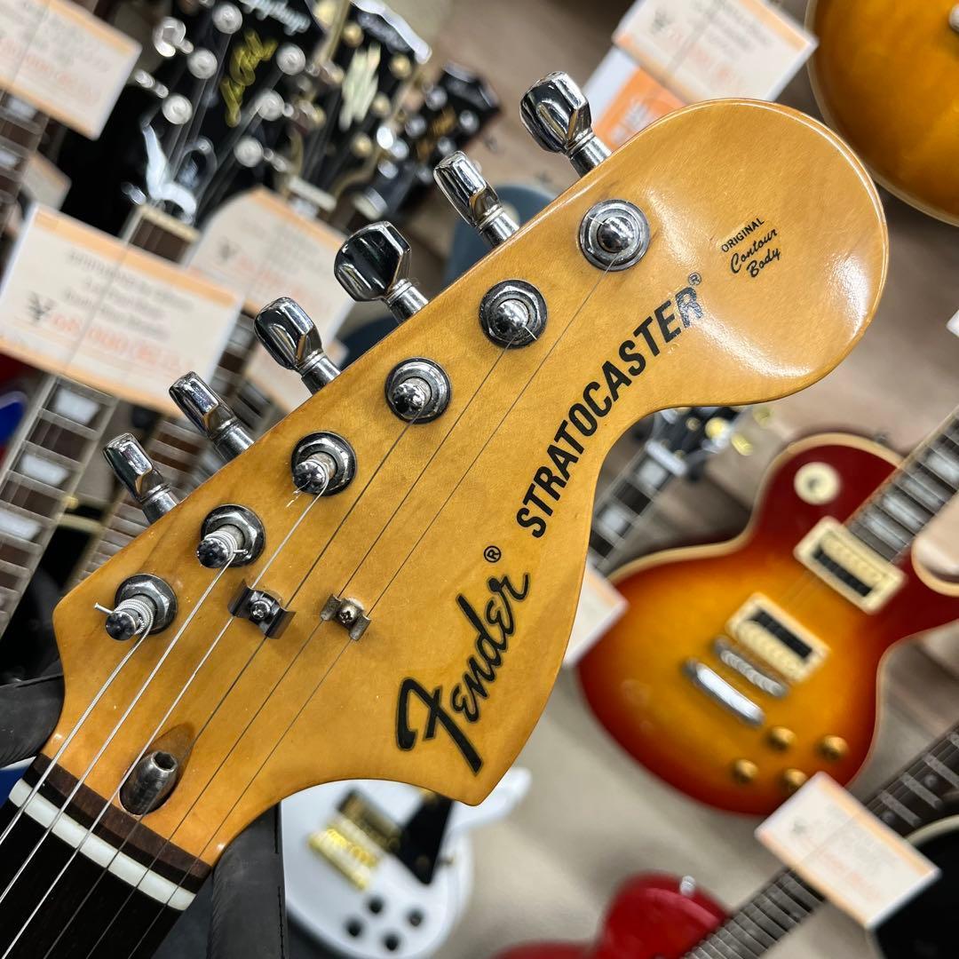 【10261】Fender Japan Stratocaster ST72?