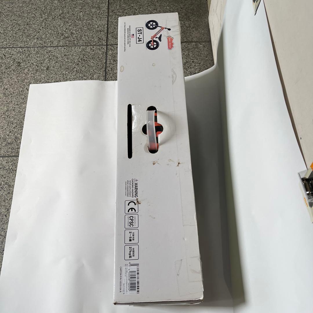 ストライダー STRIDER オレンジ 新品 未使用 外箱未開封 外箱汚れあり