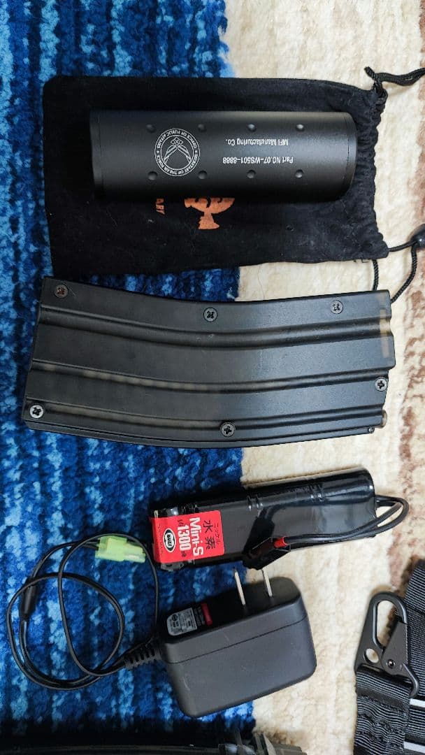 電動ガン G36C 豪華セット 予備バッテリー、予備マガジン等