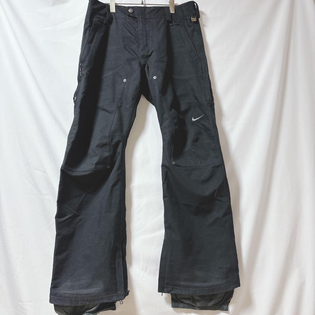 Nike SB スノーボードパンツ スノーボードウェア 黒 通気性 防水性