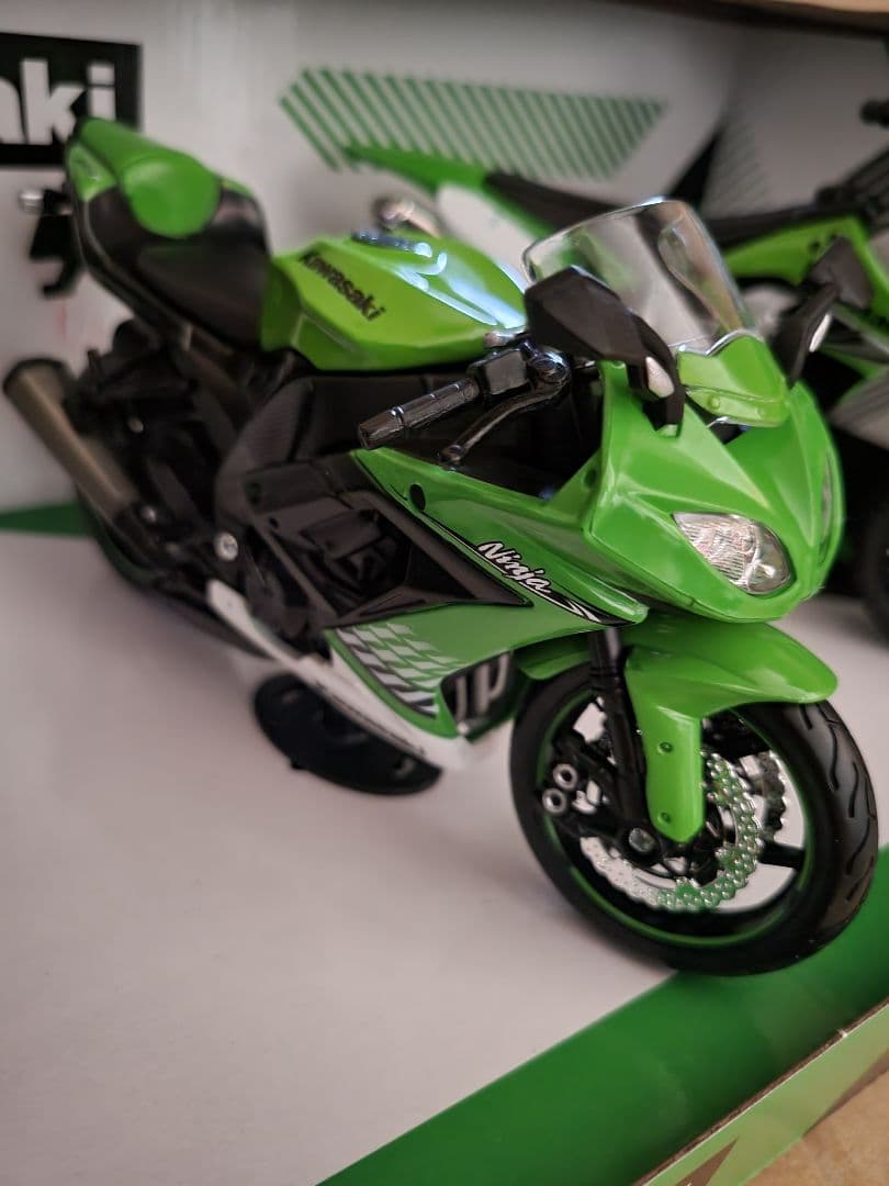 カワサキ　バイク　レプリカ　1/12スケール　4台セット！Ninja