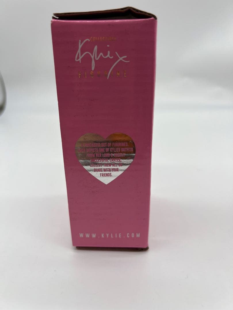 その他 No333 KYLIE MINOGUE COLLECTABLE FIGURINE