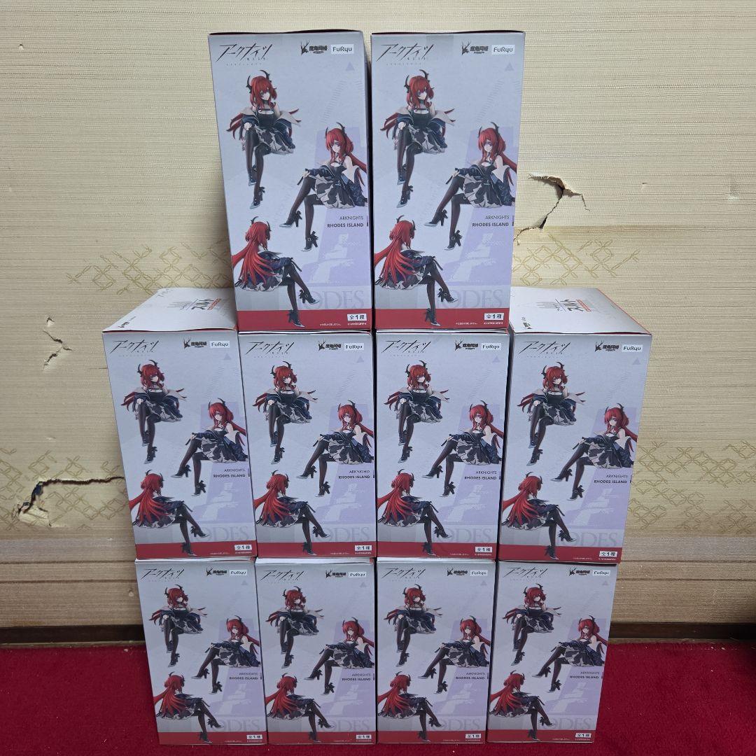 アークナイツ　スルト フィギュア　10体　新品未開封品