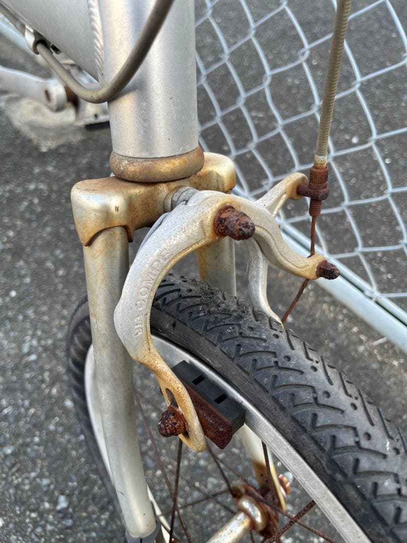 未整備　BRIDGESTONE TRANSIT aluminium 18インチ