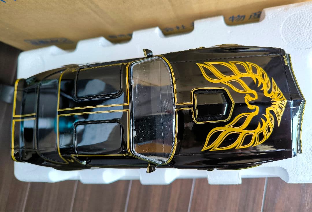 キャンペーン激レアGreenLight 1977 PontiacFirebird