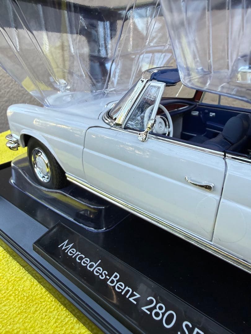 NOREV Mercedes-Benz 280 SE Cobriolet 訳あり