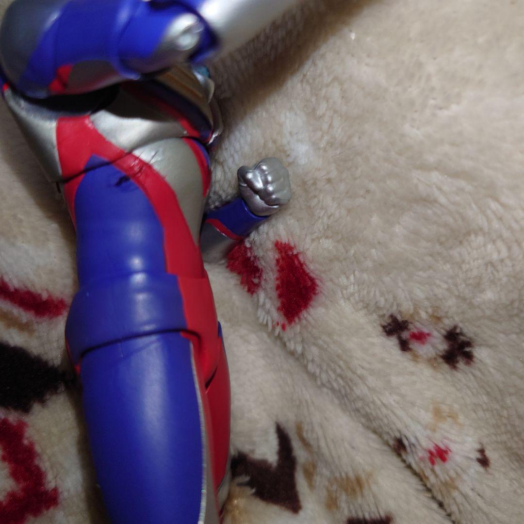 【ひび割れあり】SHF 真骨彫製法 ウルトラマンティガ マルチタイプ 初版